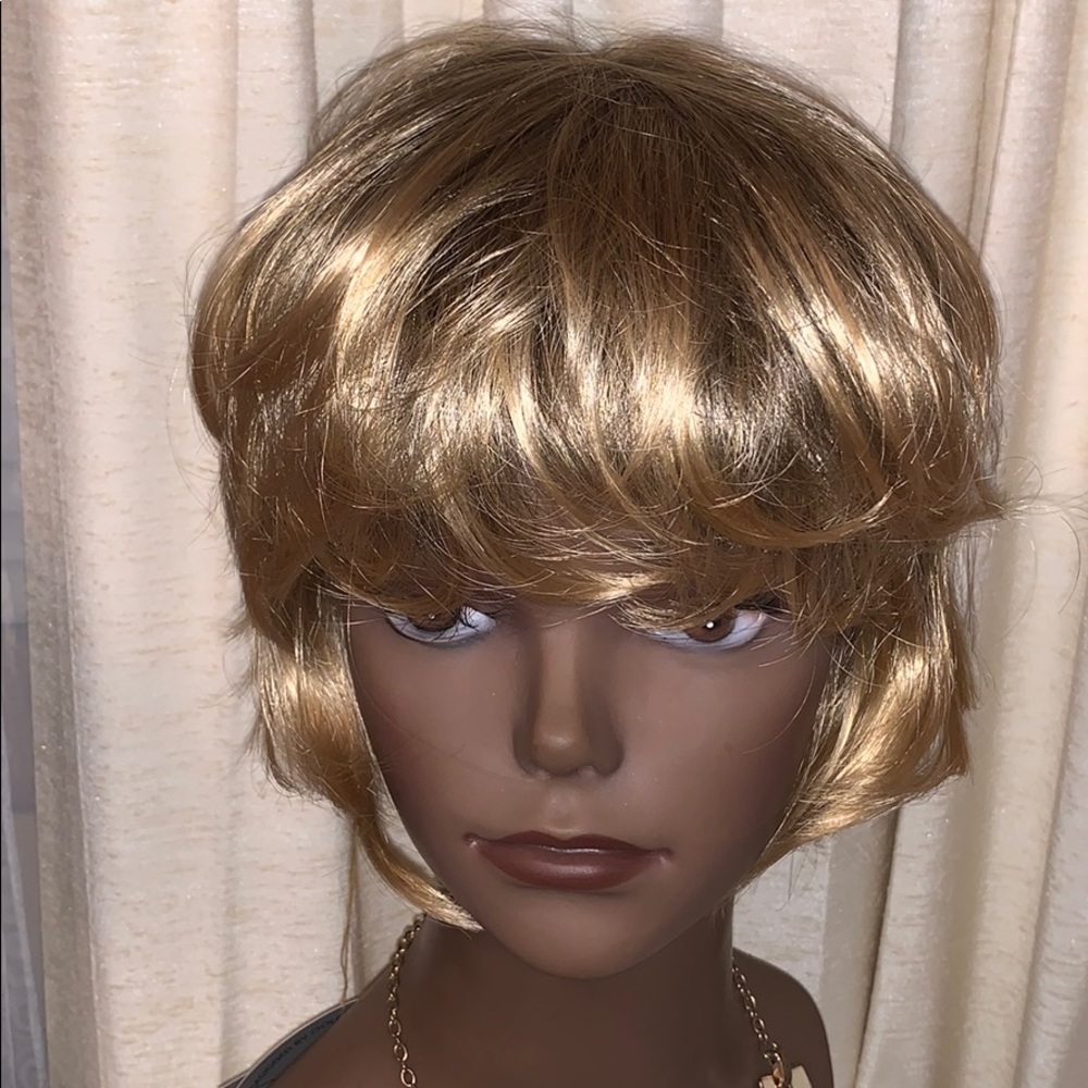 Romance Wig Collection - **Goldie**